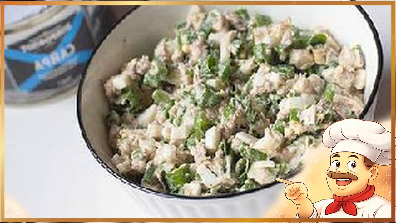 Салат с сайрой и яйцами