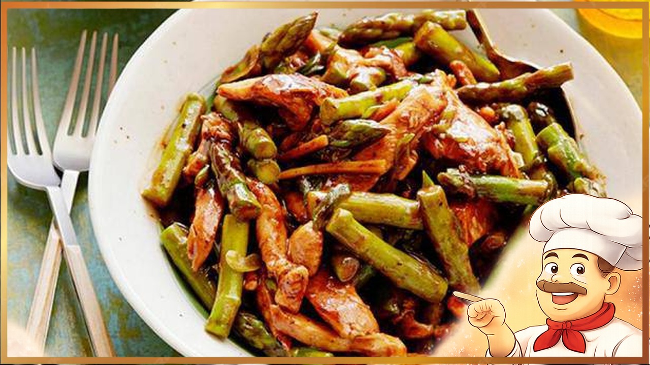 Курица со спаржей и лимонным соусом.